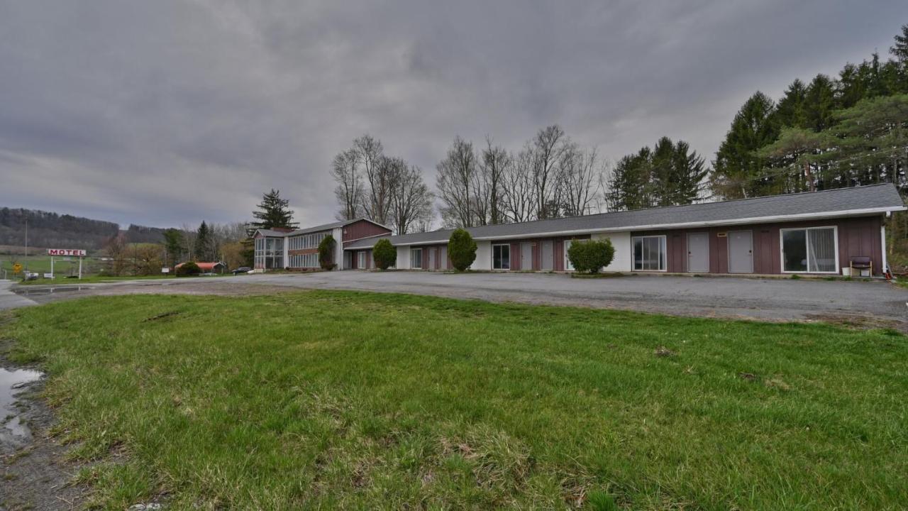 Maplehurst Motel Tunkhannock Ngoại thất bức ảnh