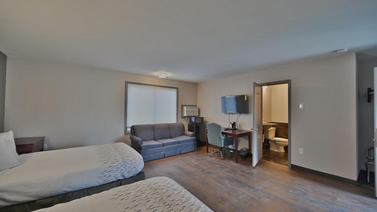 Maplehurst Motel Tunkhannock Ngoại thất bức ảnh