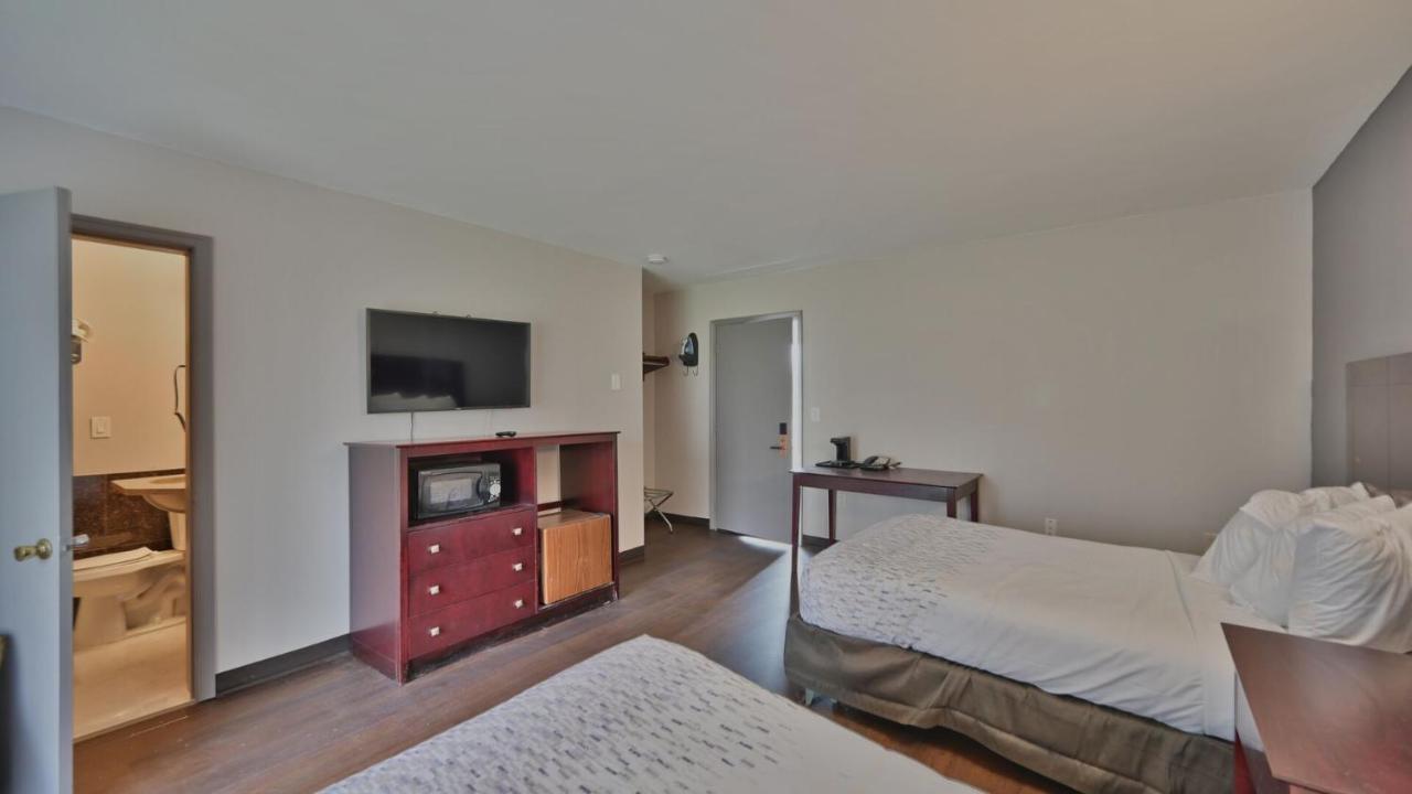 Maplehurst Motel Tunkhannock Ngoại thất bức ảnh